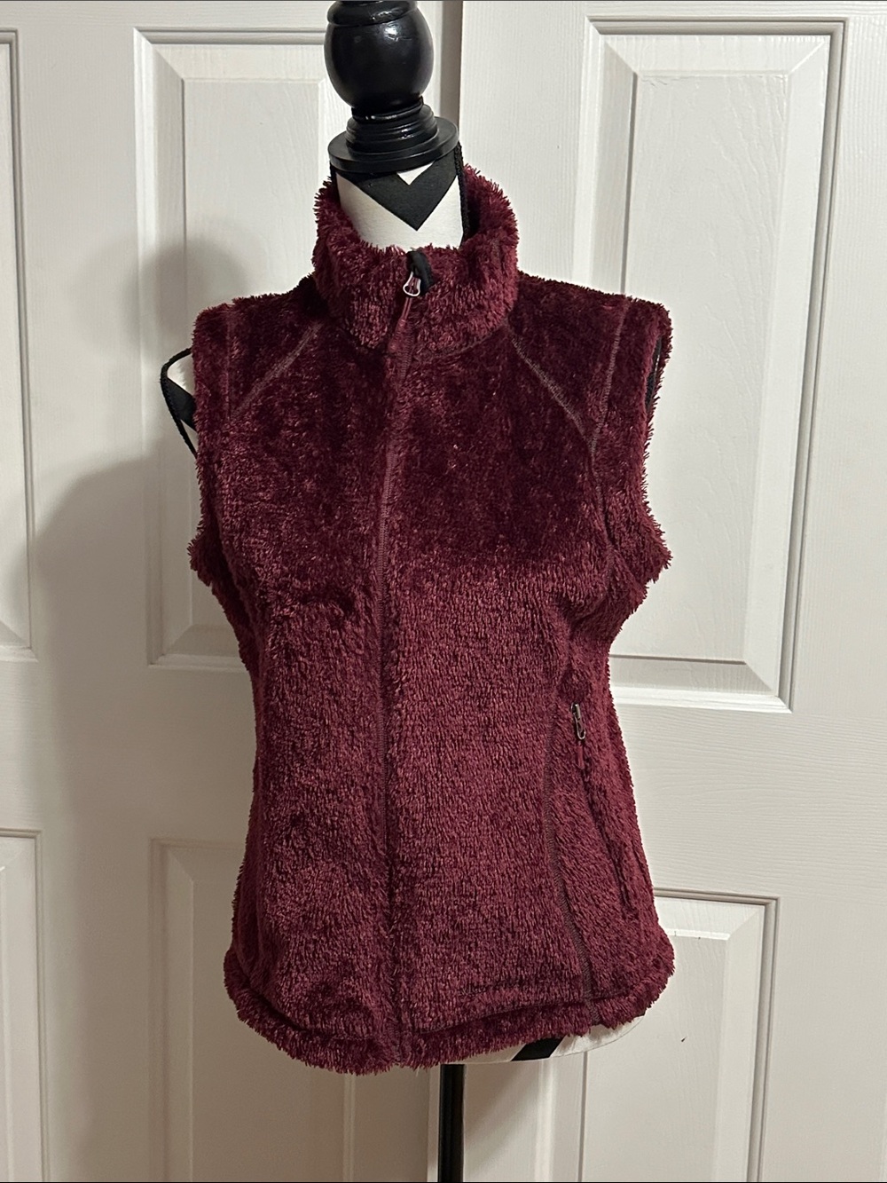 Marmot Women's Plush Zip-Up Teddy Vest in Burgundy